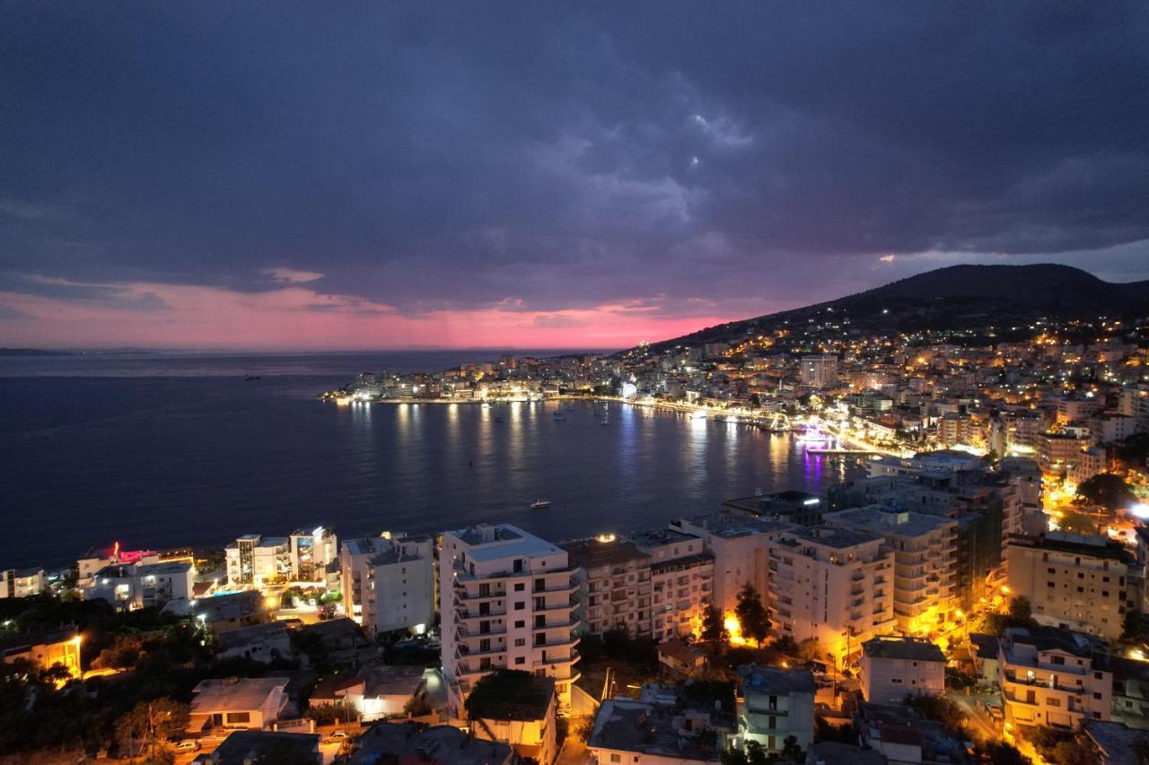 Vila Jon'A Sarandë エクステリア 写真