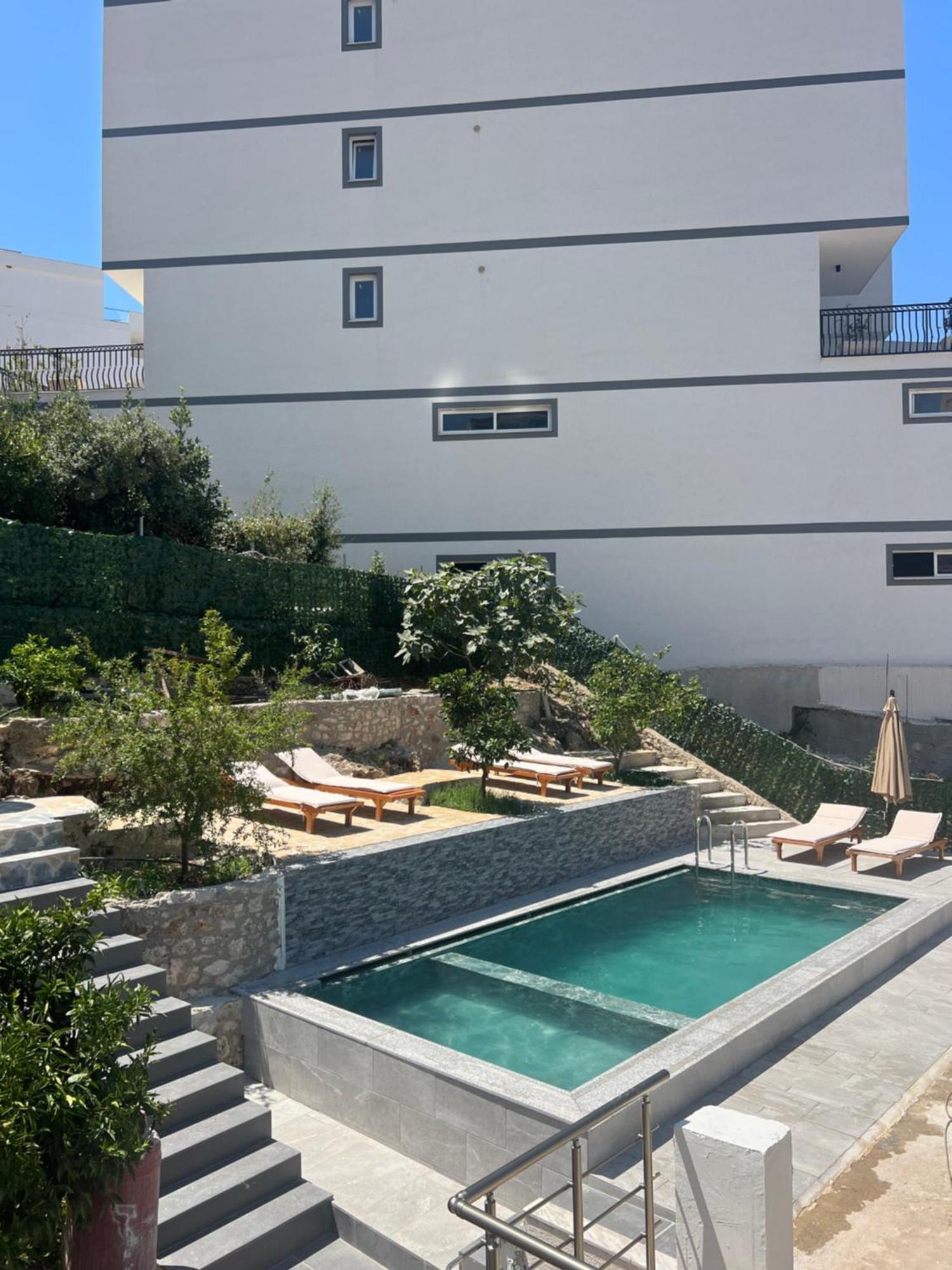 Vila Jon'A Sarandë エクステリア 写真